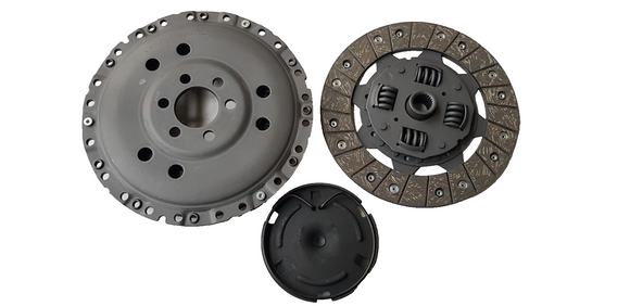 Kupplung Kupplungssatz für VW Vento Stufenheck 1.8 KW 55 PS 75 Baujahr 1991 - 1998